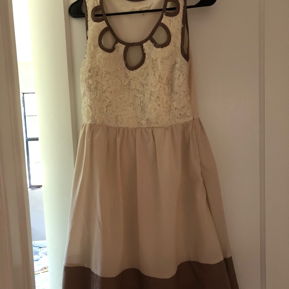 Are’ve color block dress